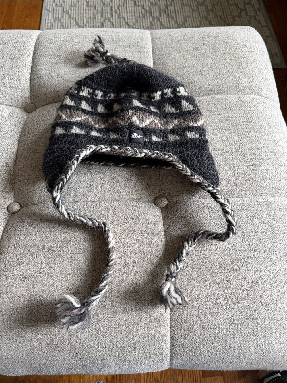 Everest Designs Nepal Wool Earflap Hat Adult Black Gray Braided Tassel Pom